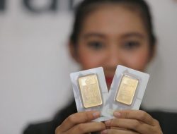 Jelang Ramadan: Harga Emas Antam Ambruk, Sudah Turun Simbol Rupiah 29.000